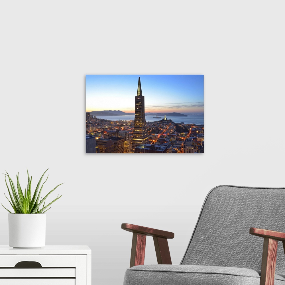 A modern room featuring View from hotel Mandarin Oriental towards Transamerica Puramid and Coit Tower, San Francisco, Cal...