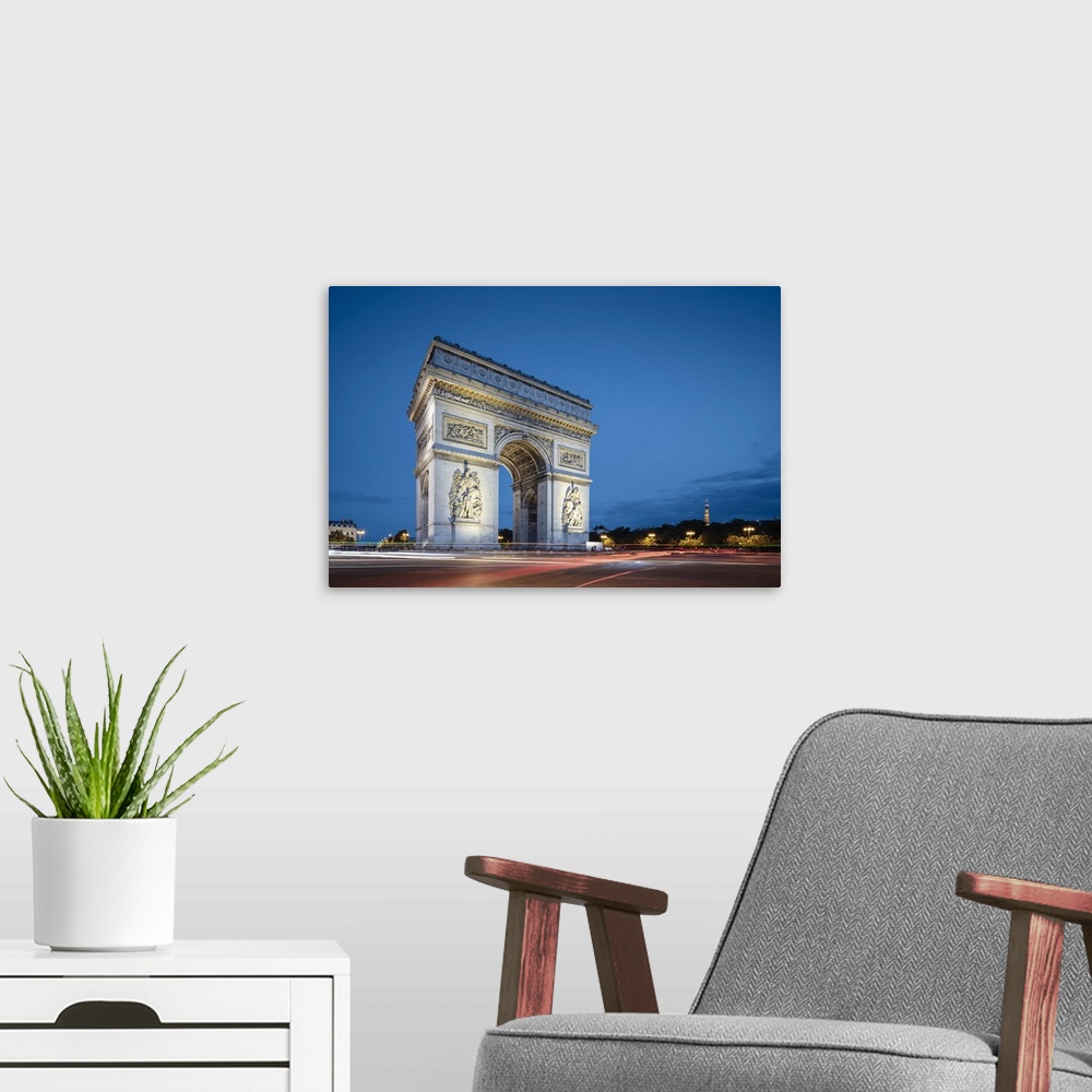A modern room featuring Twilight at Arc de Triomphe de l'etoile, Paris, France