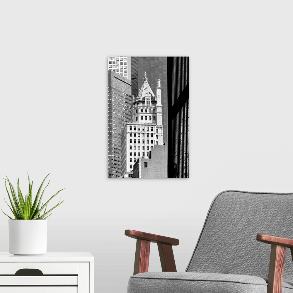 A modern room featuring USA, American, New York, Manhattan, Midtown, The Crown Building, 5th Avenue.
