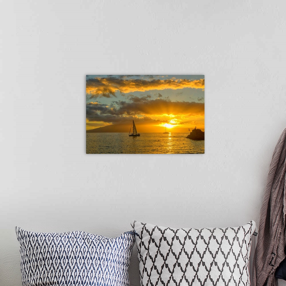 A bohemian room featuring USA, Hawaii, Maui, Kanaapali Beach, people at sunset.