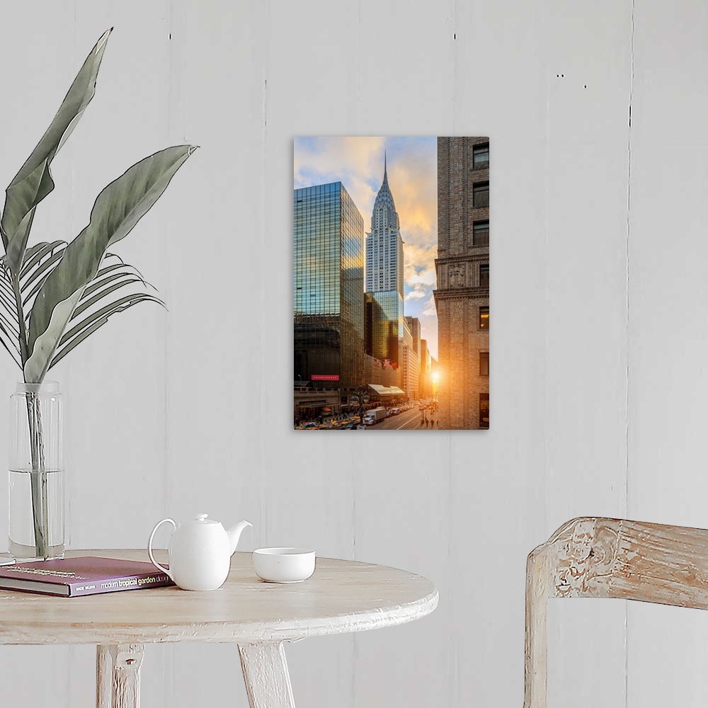 A farmhouse room featuring USA, New York City, 42nd Street and Chrysler Building.