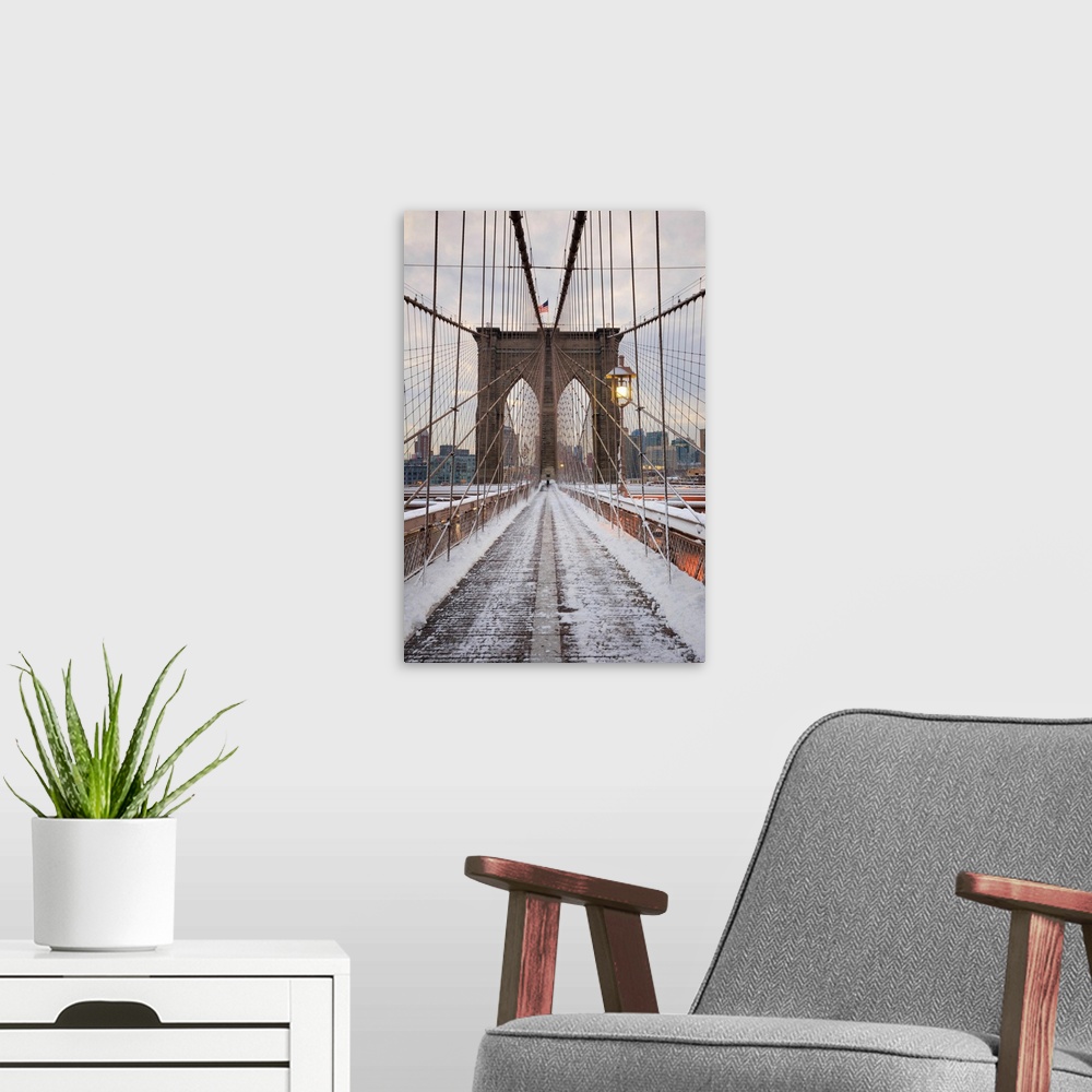 A modern room featuring USA, new York city, Brooklyn, Brooklyn bridge.