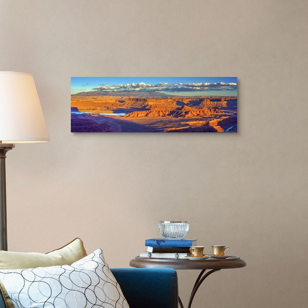 A traditional room featuring USA, Utah, Moab, Dead Horse Point State Park.