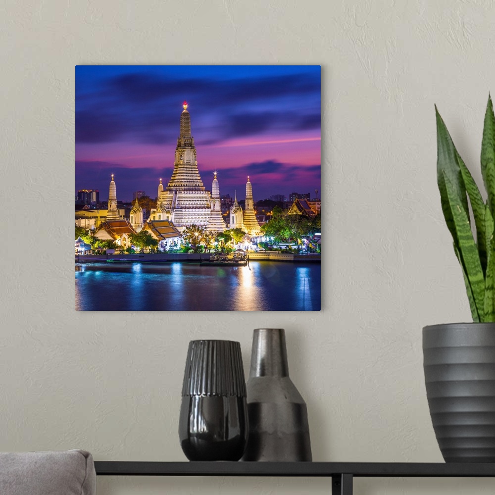 A modern room featuring Wat Arun (Temple Of Dawn) And Chao Praya River, Bangkok, Thailand