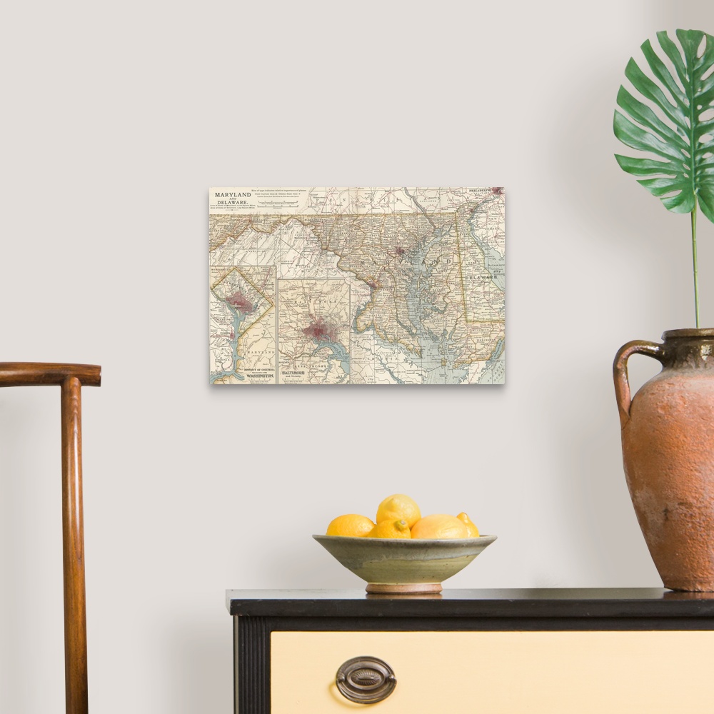 A traditional room featuring Maryland - Vintage Map
