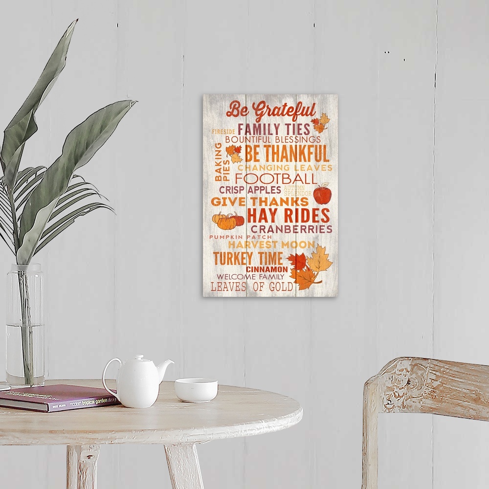 A farmhouse room featuring Be Grateful, Thanksgiving Typography