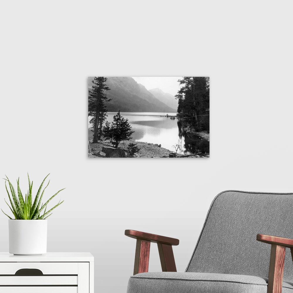 A modern room featuring Cove view and camp scene at Lake Wenatchee, WA