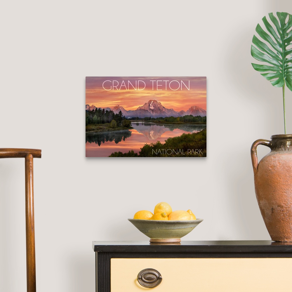 A traditional room featuring Grand Teton National Park, Wyoming, Sunset and Mountains