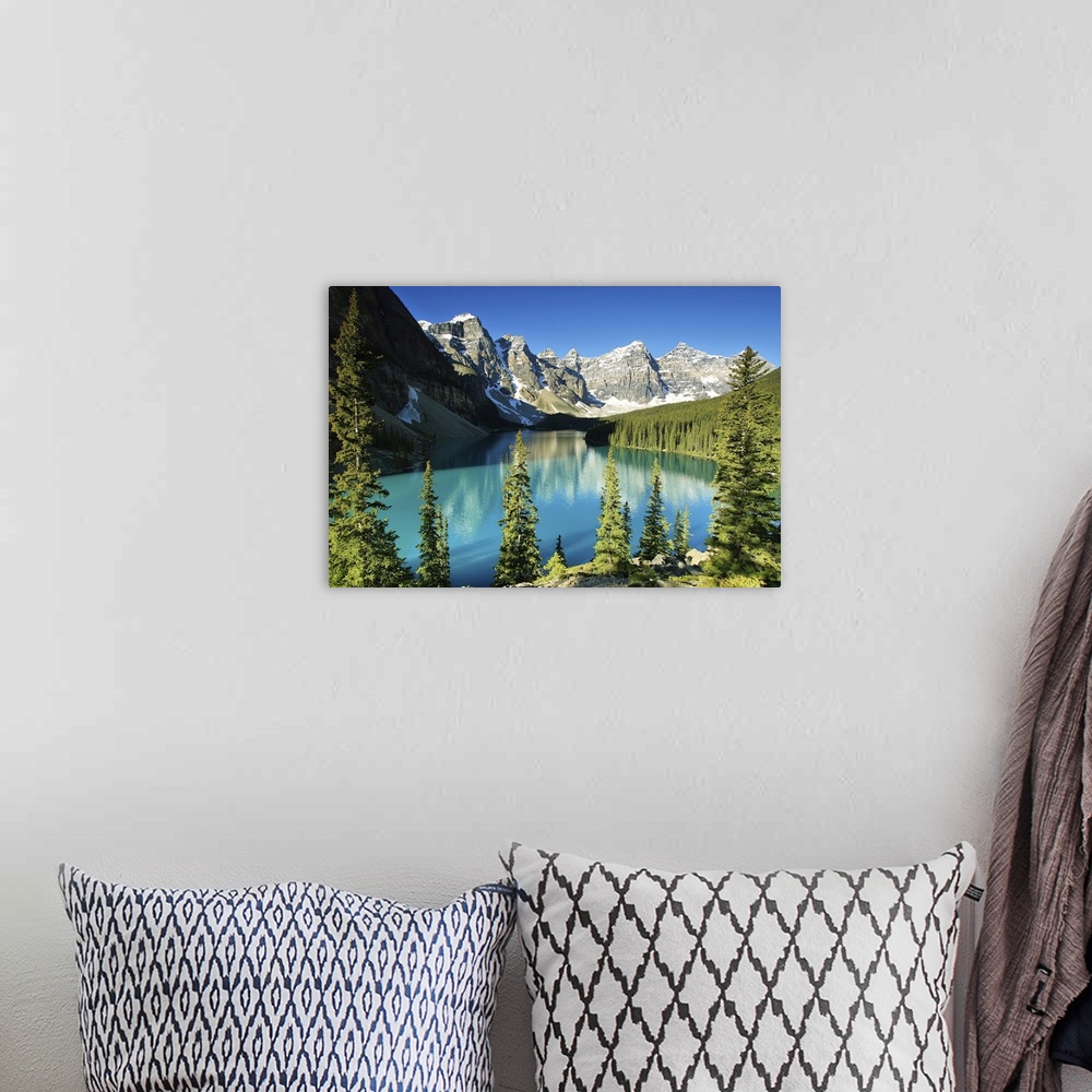 A bohemian room featuring Lake Moraine, Banff National Park