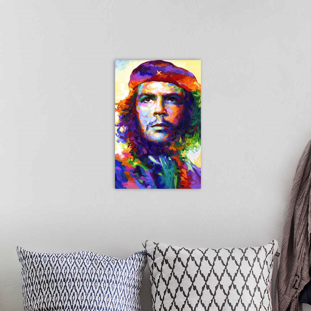 A bohemian room featuring Che Guevara