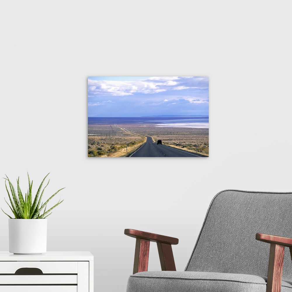 A modern room featuring Usa, Nevada, travelling along the Lincoln Highway, Highway 80
