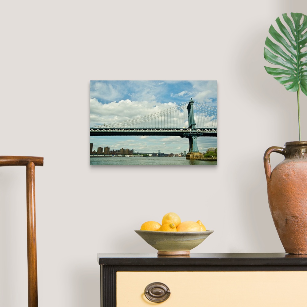 A traditional room featuring Usa, NY, Brooklyn: Manhattan bridge seen from DUMBO