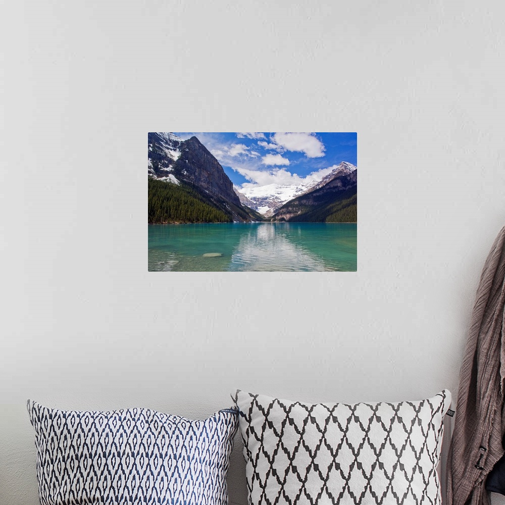 A bohemian room featuring Clear, clean water and majestic mountain scenery at Lake Louise.