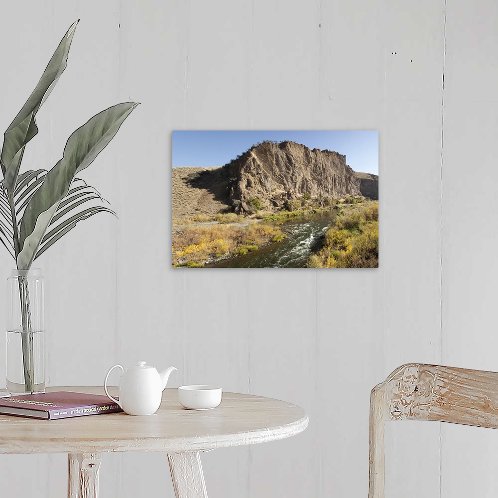 A farmhouse room featuring Goose Rock, a geologic formation above the John Day River in the John Day Fossil Beds National Mo...