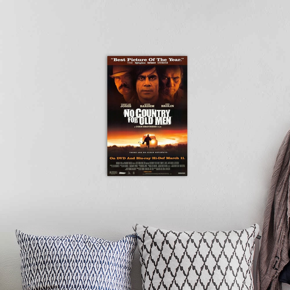A bohemian room featuring No Country For Old Men (2007)