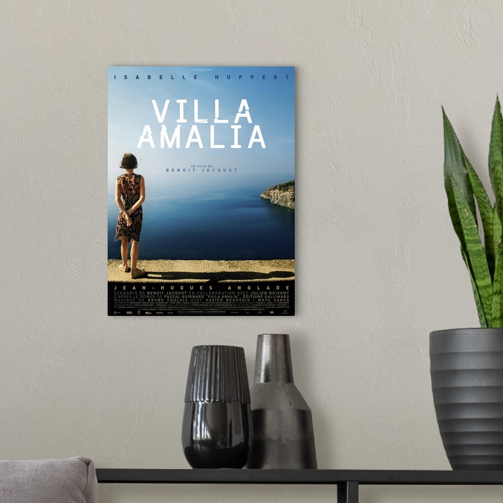 A modern room featuring Villa Amalia (2009) - Movie Poster - French