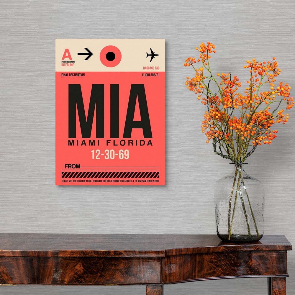 A traditional room featuring MIA Miami Luggage Tag I