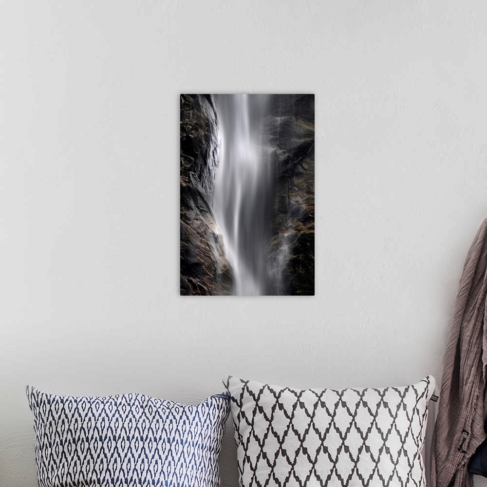 A bohemian room featuring Long exposure on a waterfall
