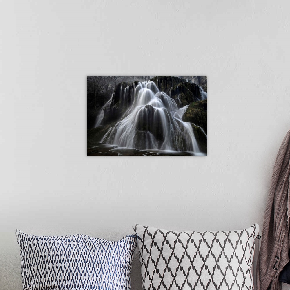 A bohemian room featuring Long exposure on a waterfall