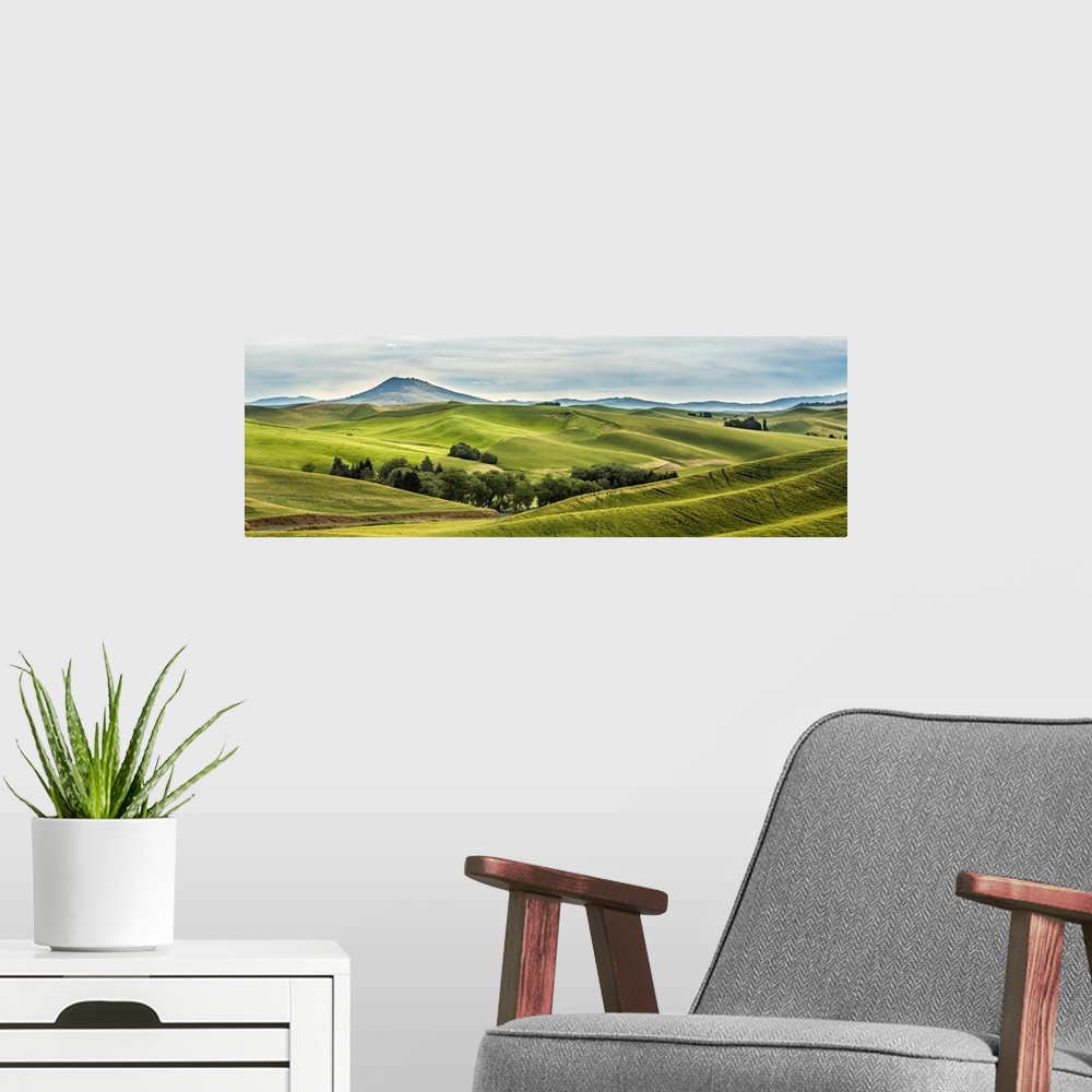 A modern room featuring Scenic View Of Palouse, Washington