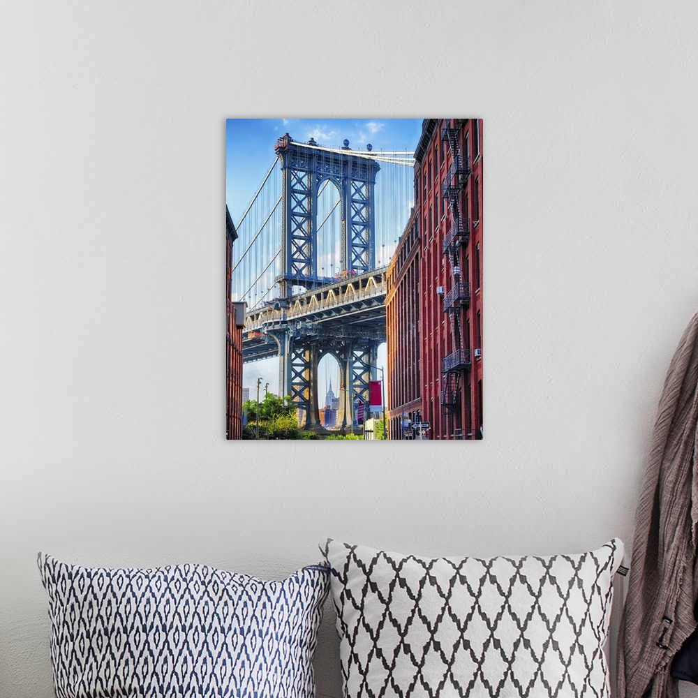 A bohemian room featuring Street View of the Manhattan Bridge Brooklyn Tower, New York City.