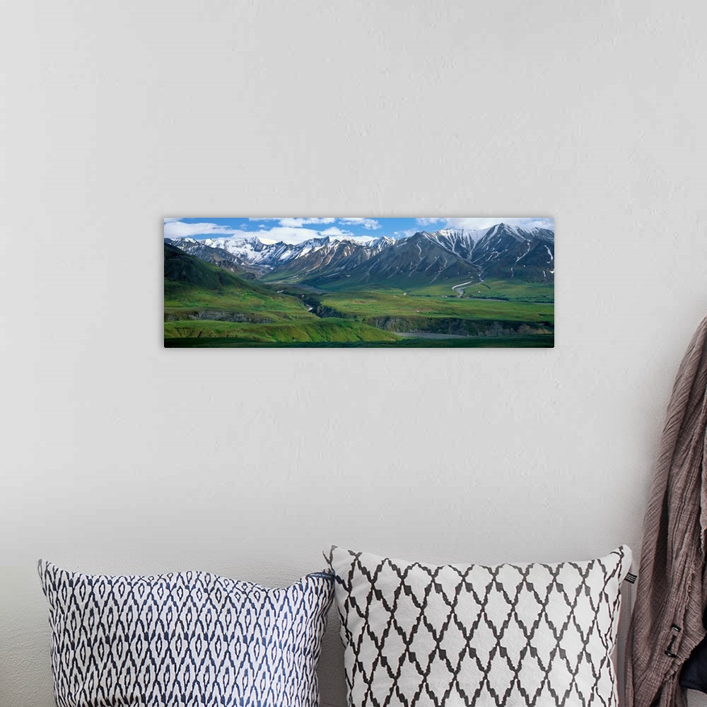 A bohemian room featuring Alaska, Denali National Park