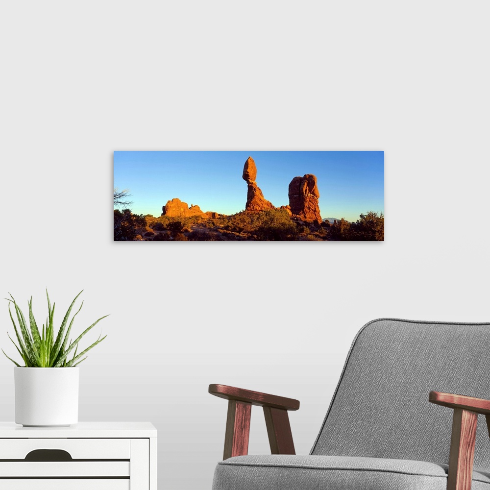 A modern room featuring Arches National Park Ut