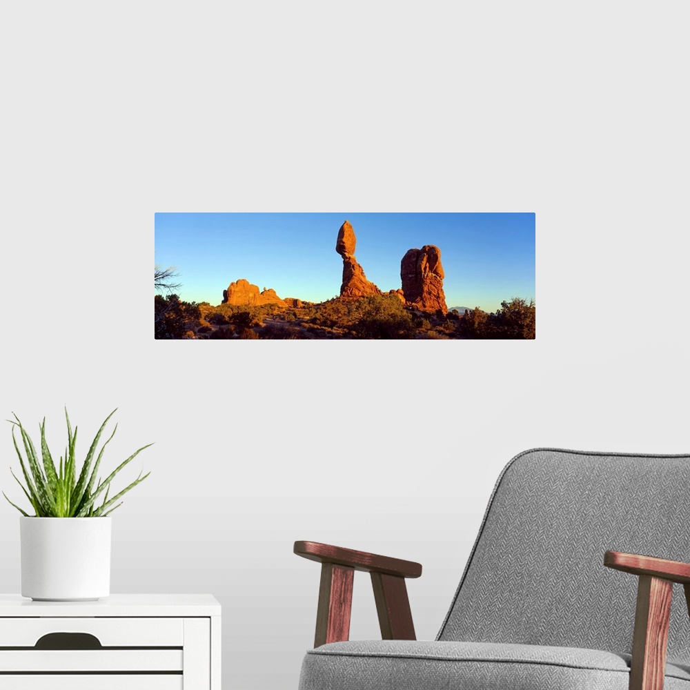 A modern room featuring Arches National Park Ut