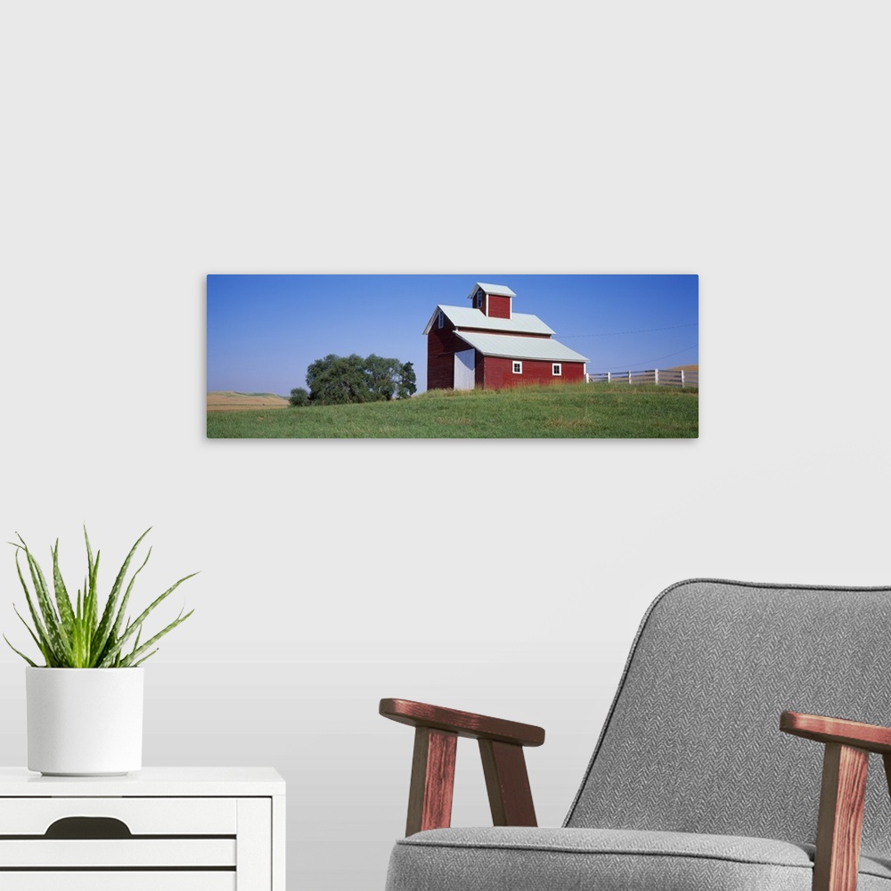 A modern room featuring Barn ID