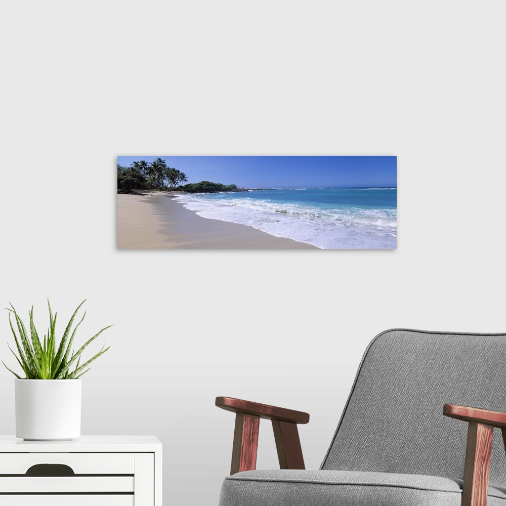 A modern room featuring Beach Kona Coast State Park HI