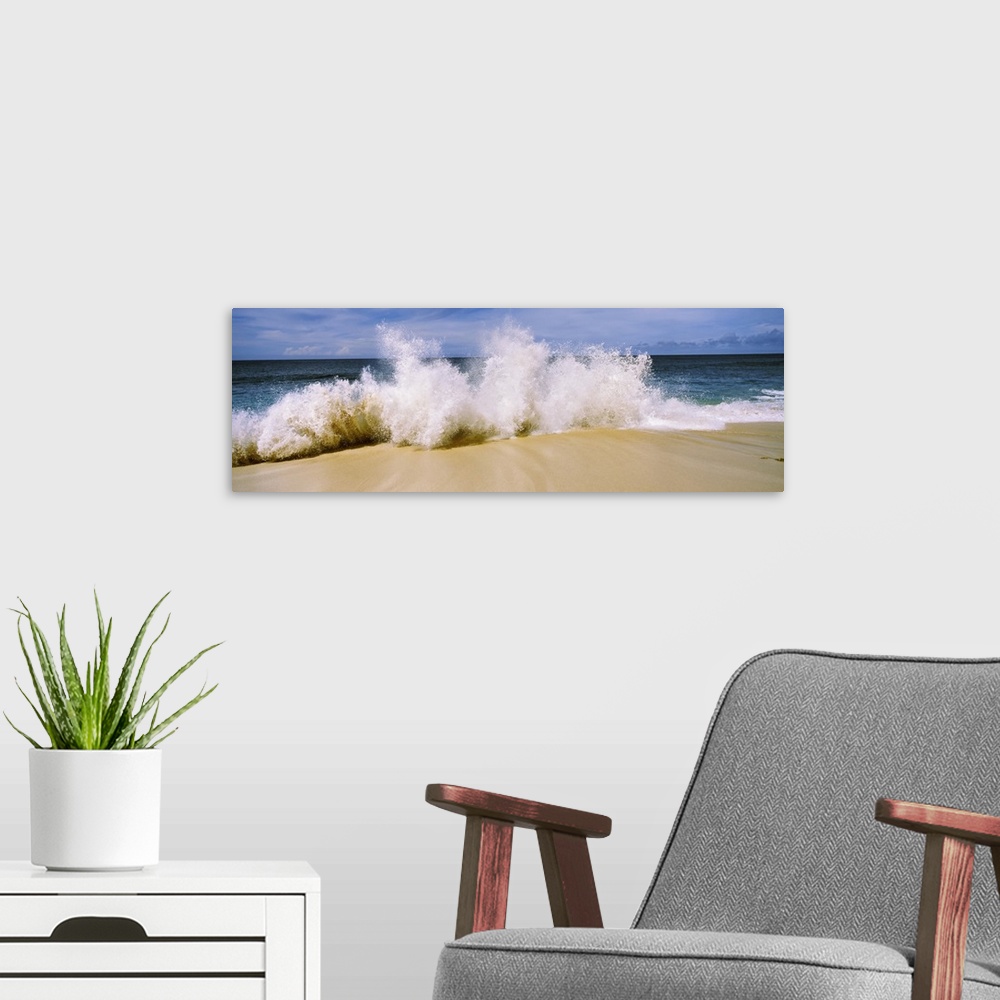 A modern room featuring Breaking waves on the beach, Oahu, Hawaii