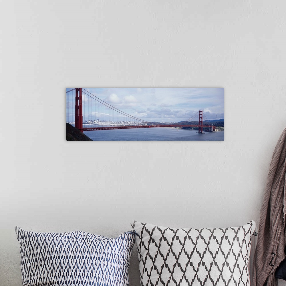 A bohemian room featuring Bridge across a river, Golden Gate Bridge, San Francisco, California