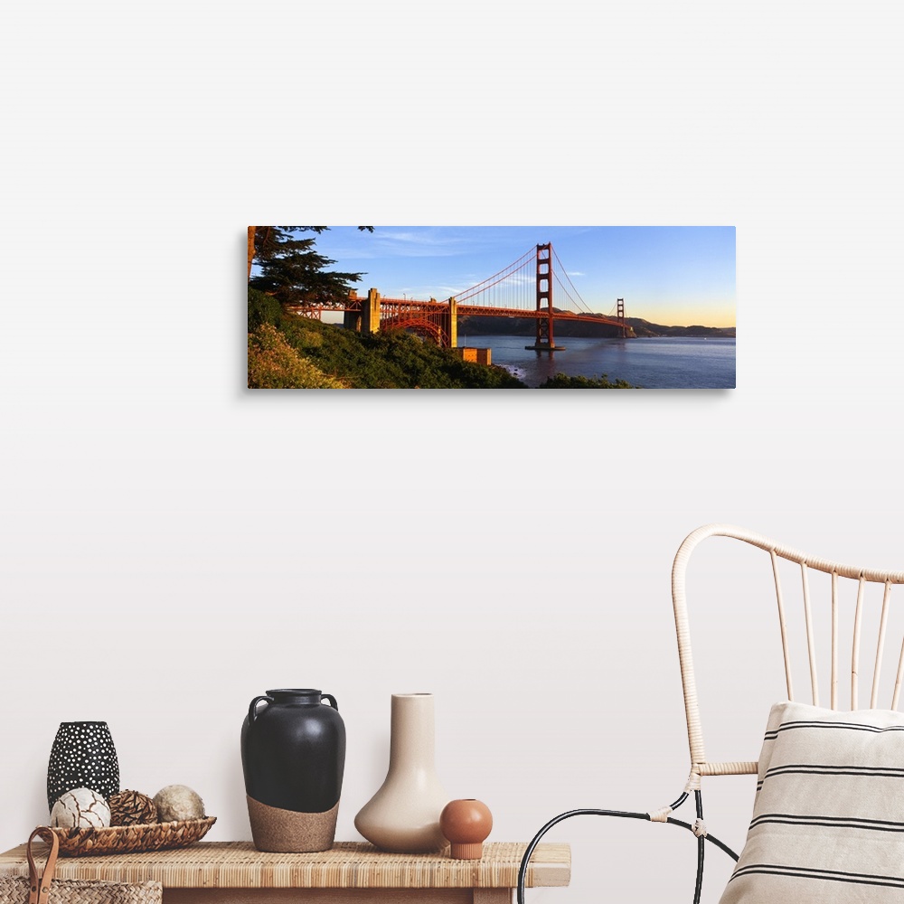A farmhouse room featuring California, San Francisco, Golden Gate Bridge