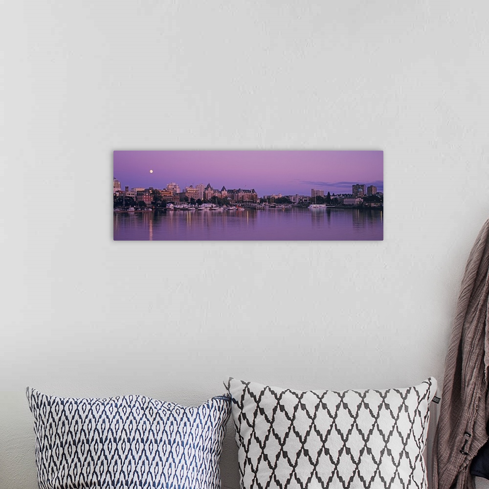 A bohemian room featuring Canada, British Columbia, Victoria, View of a city skyline at night