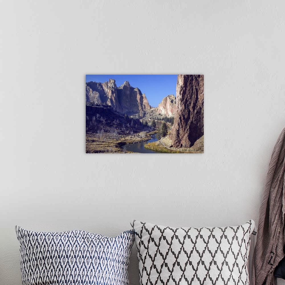 A bohemian room featuring Crooked River winding below rock spires, Smith Rock State Park, Oregon