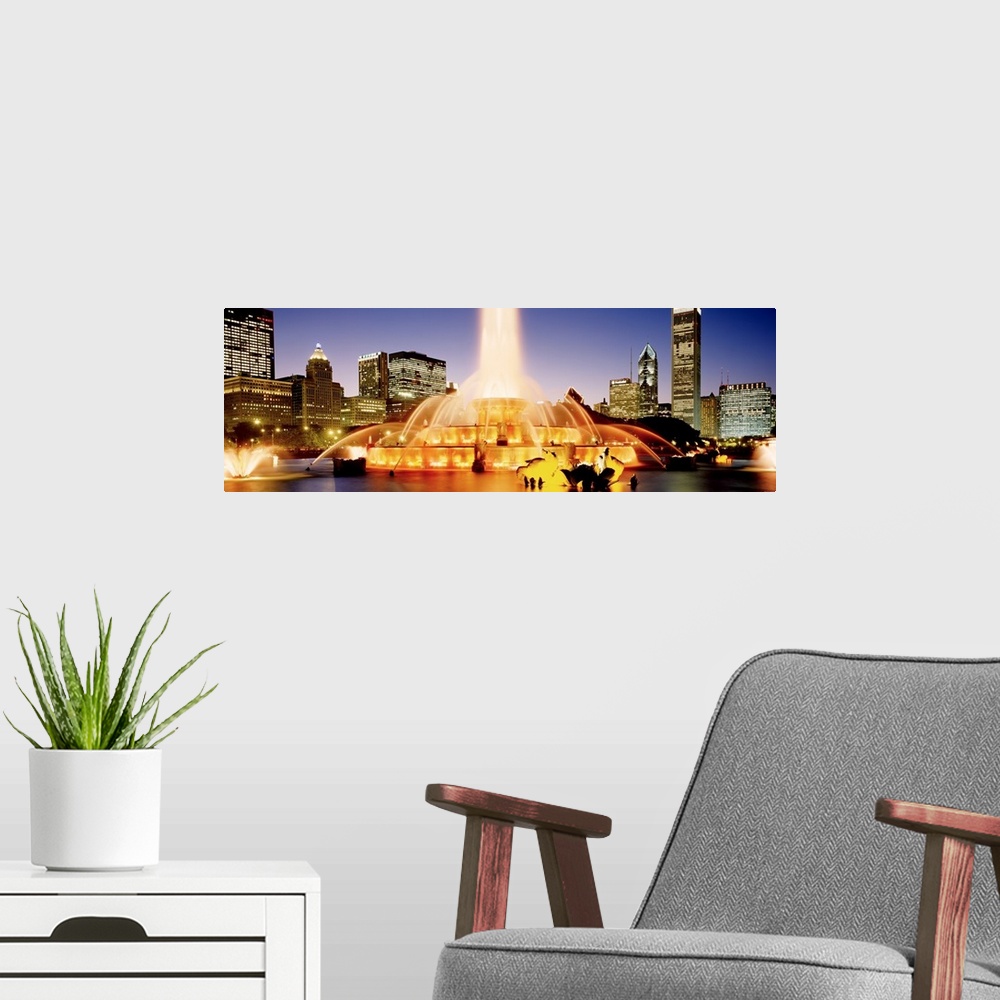 A modern room featuring Panoramic photograph of the Buckingham Fountain in Chicago, Illinois (IL) in the evening.
