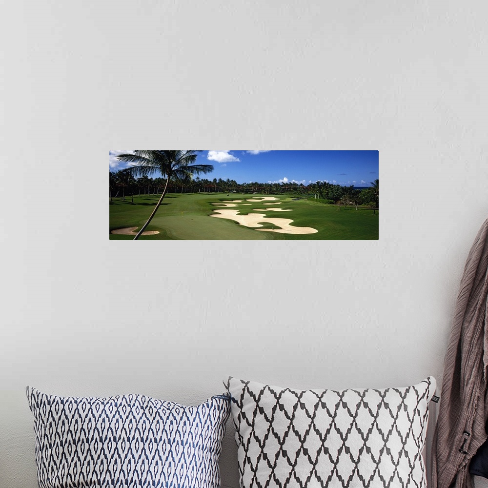 A bohemian room featuring Golf Course HI