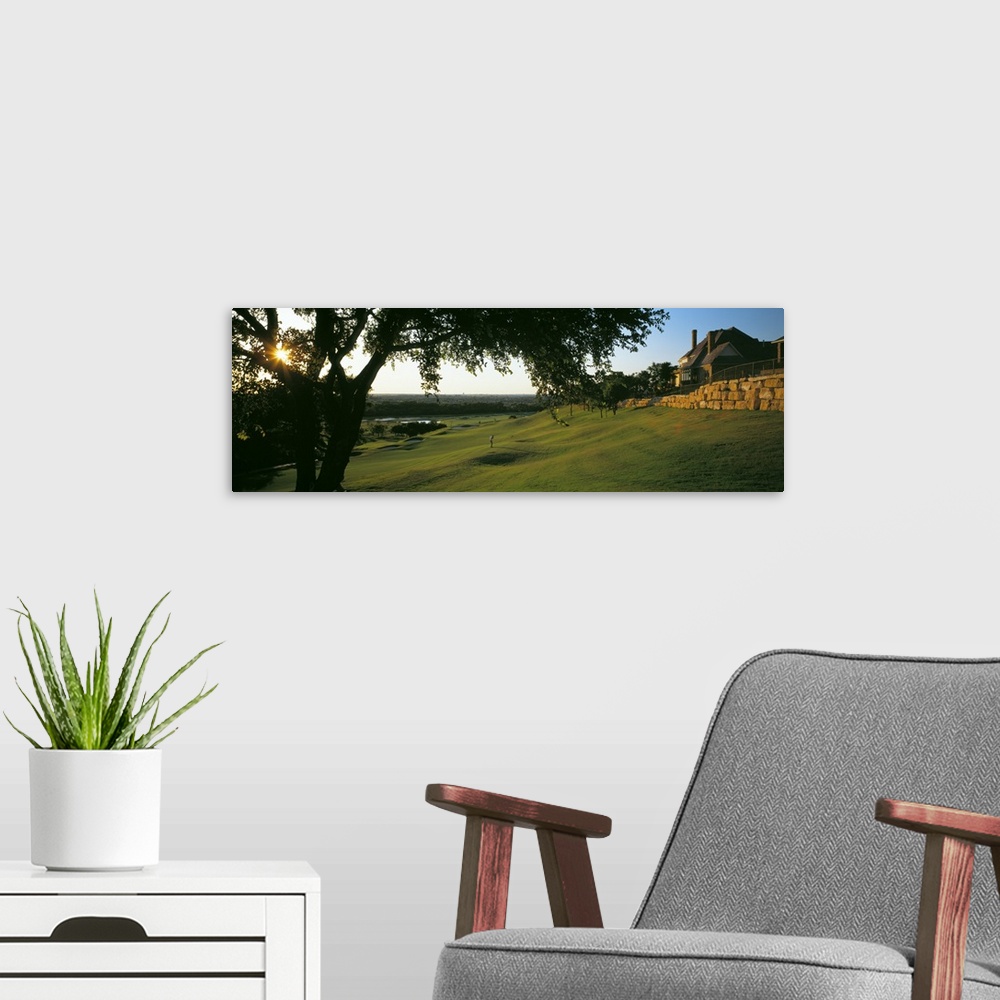 A modern room featuring Golf course near a fort, Fort Worth, Texas