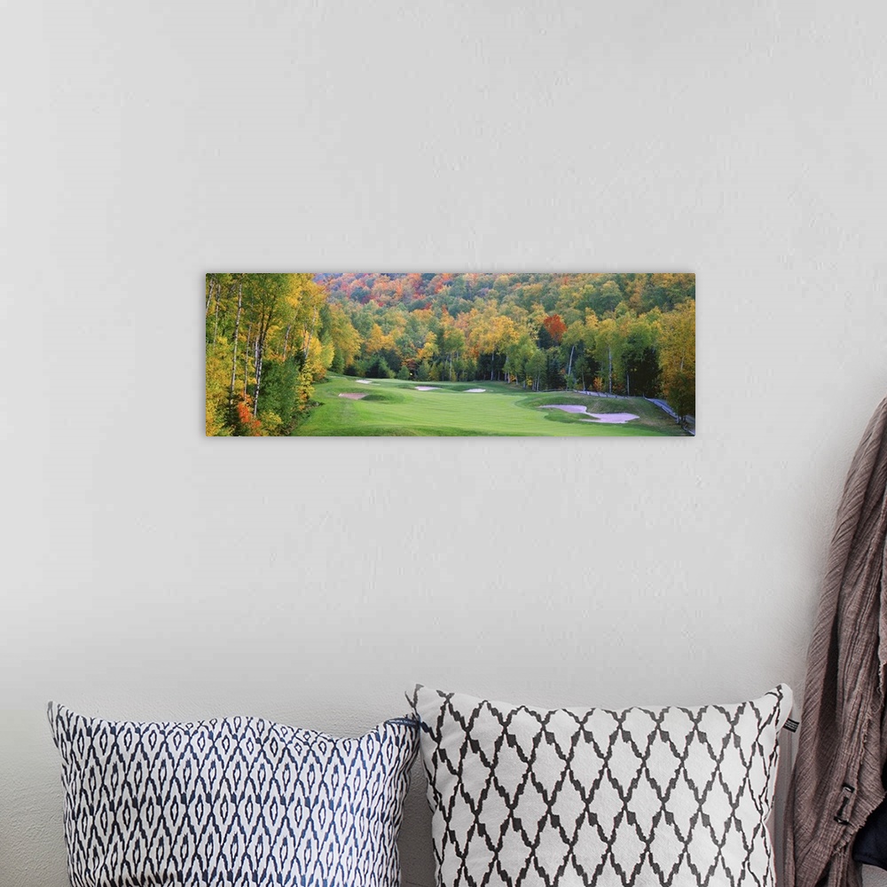 A bohemian room featuring New England Golf Course New England