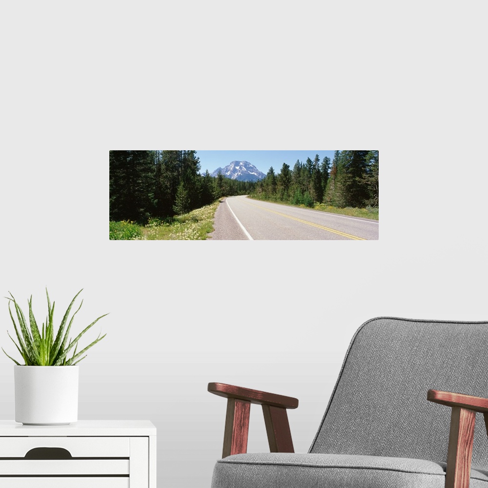 A modern room featuring Oregon, Mount Bachelor, Cascade Lakes Highway