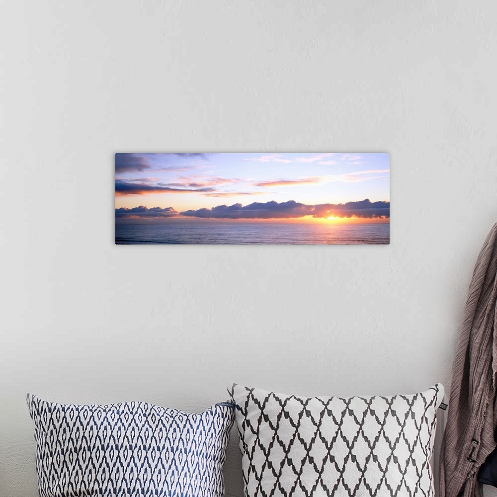 A bohemian room featuring Oregon, Pacific Ocean, sunset