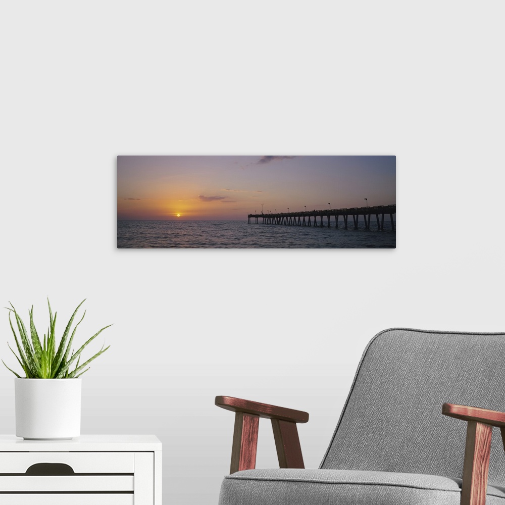 A modern room featuring Pier at sunset, Gulf of Mexico, Venice, Florida