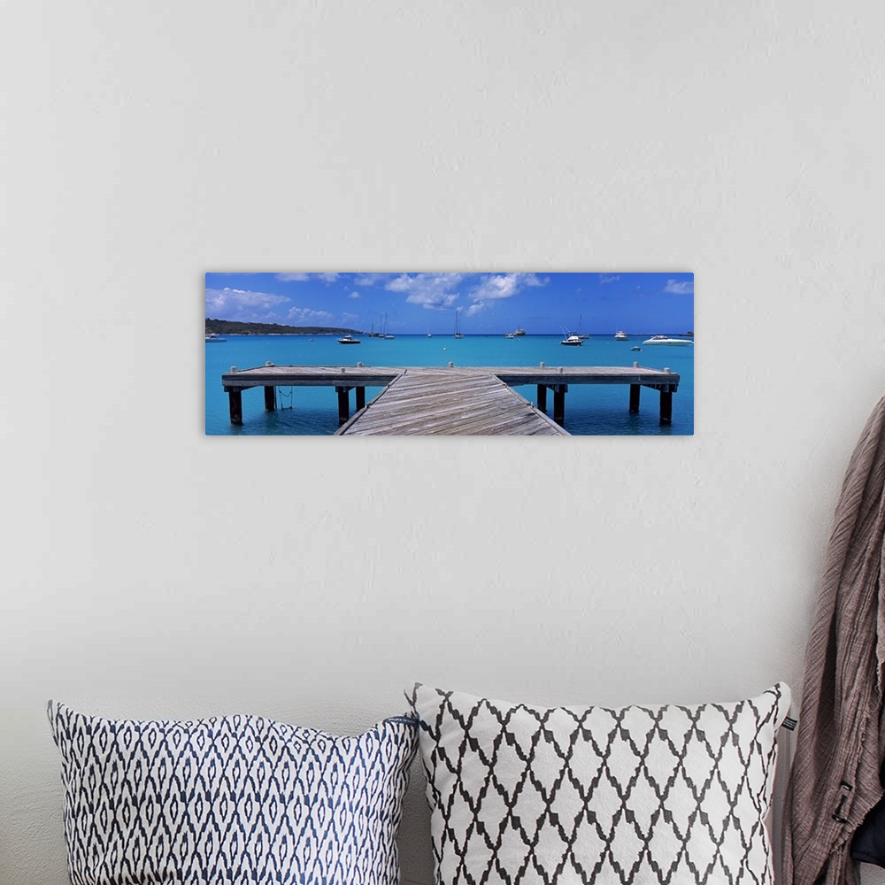 A bohemian room featuring Pier with boats in the background, Sandy Ground, Anguilla