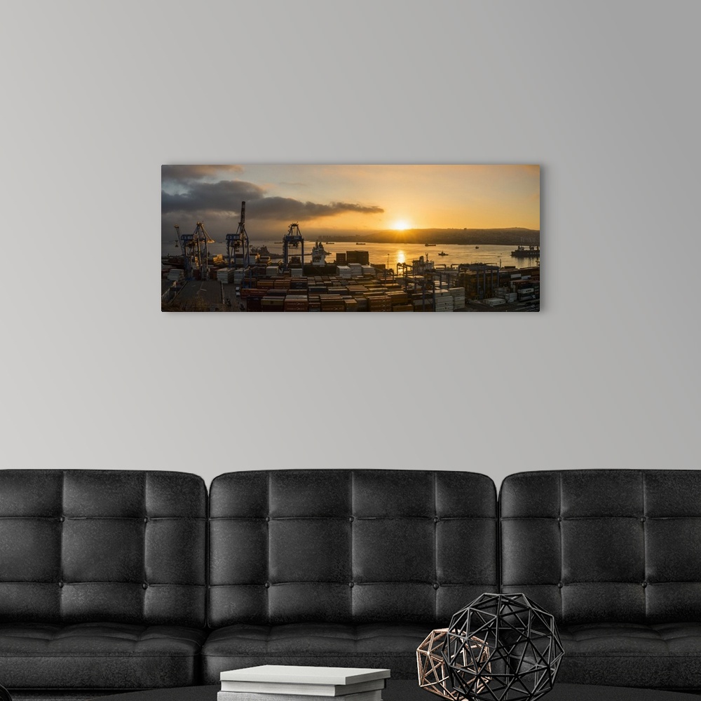 A modern room featuring View of city and ports at dawn from Paseo 21 de Mayo, Playa Ancha, Valparai?so, Central Coast, Ch...