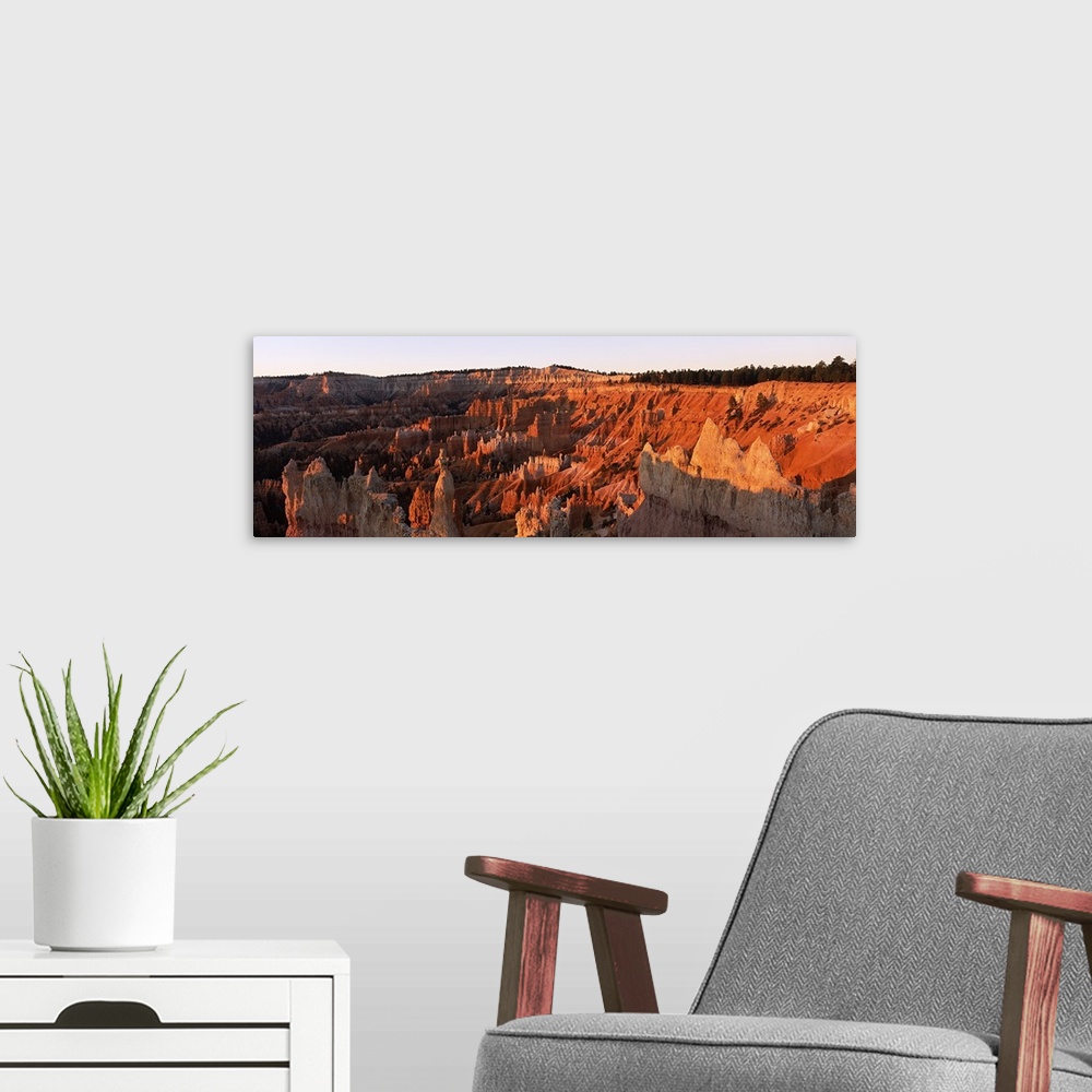A modern room featuring Sunrise Point, Bryce National Park, Utah