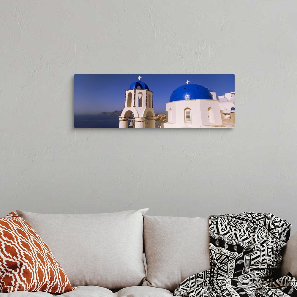 A bohemian room featuring Santorini Greece