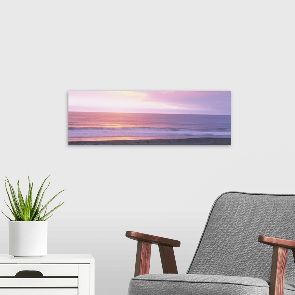 A modern room featuring Sea at dawn, Kauai, Hawaii