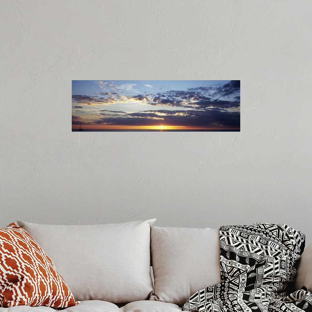 A bohemian room featuring Sunset over an ocean, Gulf of Mexico, Venice, Florida