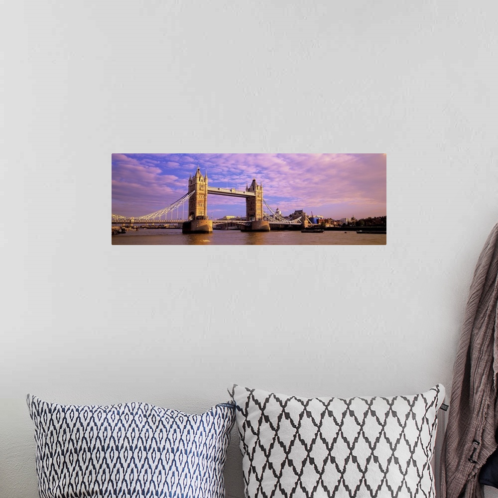 A bohemian room featuring Daytime panorama of London's Tower Bridge, which crosses the River Thames.