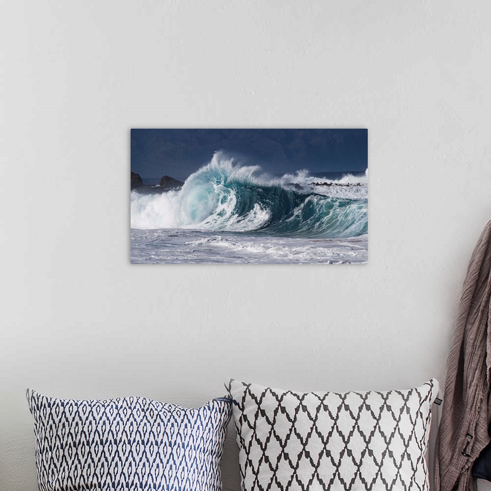 A bohemian room featuring Waves in Pacific Ocean, Hawaii, USA